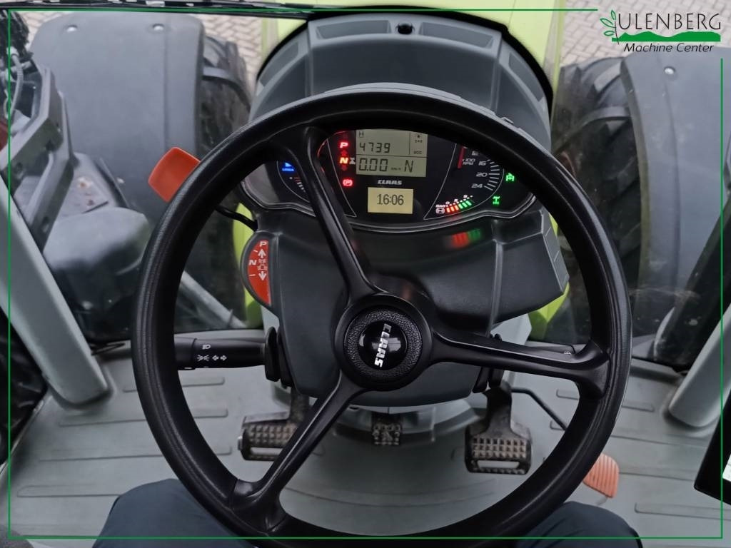 Tractor Claas Axion 930: foto 6