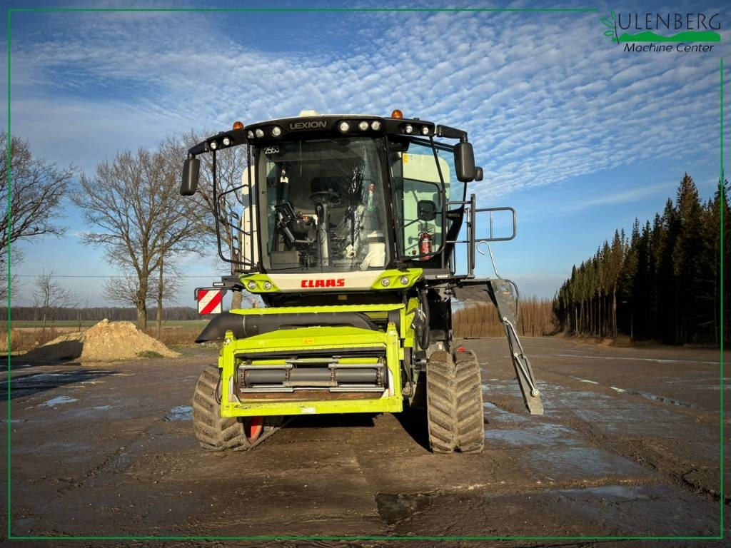 Claas Lexion 8700 TT - Cosechadora de granos: foto 4 Claas Lexion 8700 TT - Cosechadora de granos: foto 4