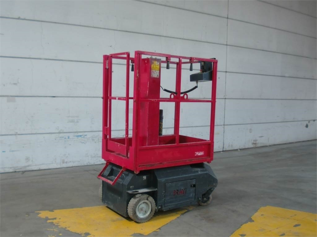 Bravi Lui Mini HD - Plataforma de mástil vertical: foto 3 Bravi Lui Mini HD - Plataforma de mástil vertical: foto 3