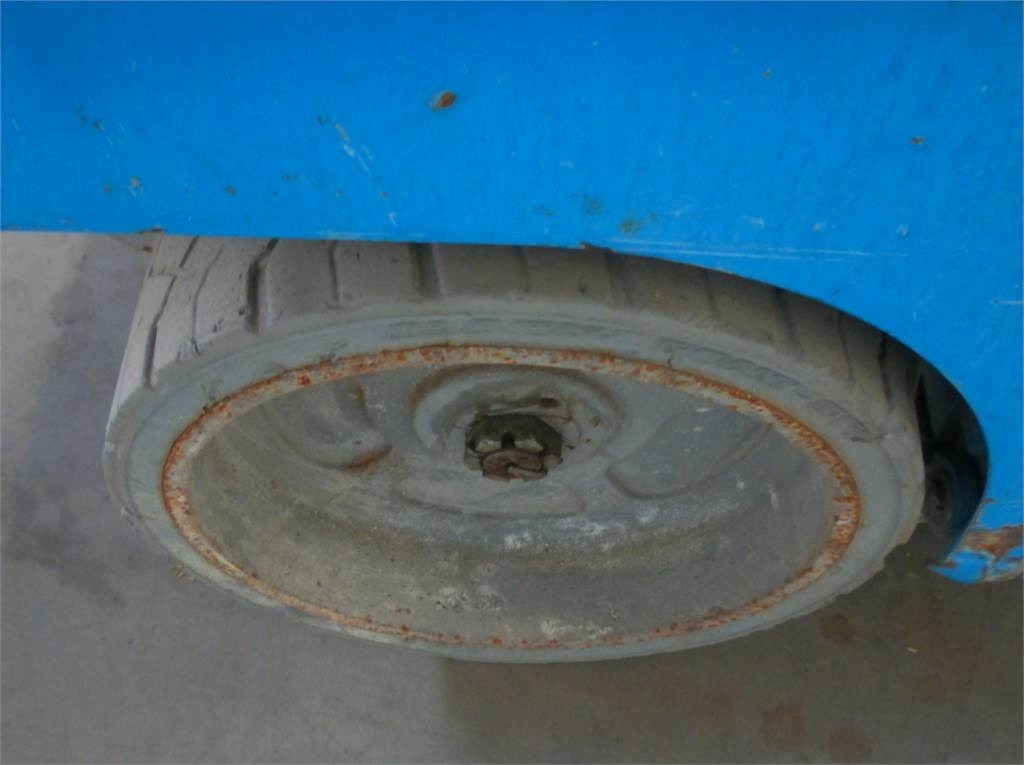 Plataforma de tijeras Genie GS2032: foto 12