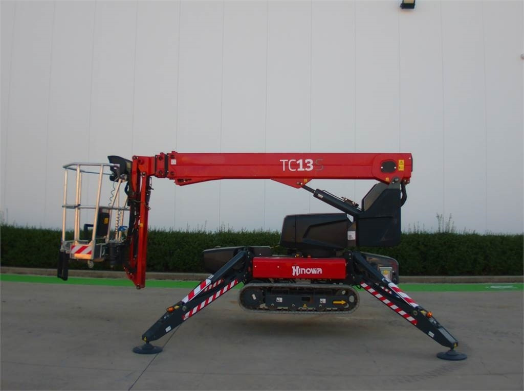 Hinowa TC13S - Plataforma telescopica, Plataforma araña: foto 1 Hinowa TC13S - Plataforma telescopica, Plataforma araña: foto 1