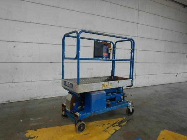 JLG Power Tower - Plataforma de mástil vertical: foto 4 JLG Power Tower - Plataforma de mástil vertical: foto 4