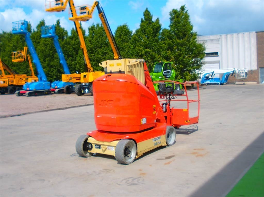 JLG Toucan 12E+ - Plataforma de mástil vertical: foto 4 JLG Toucan 12E+ - Plataforma de mástil vertical: foto 4