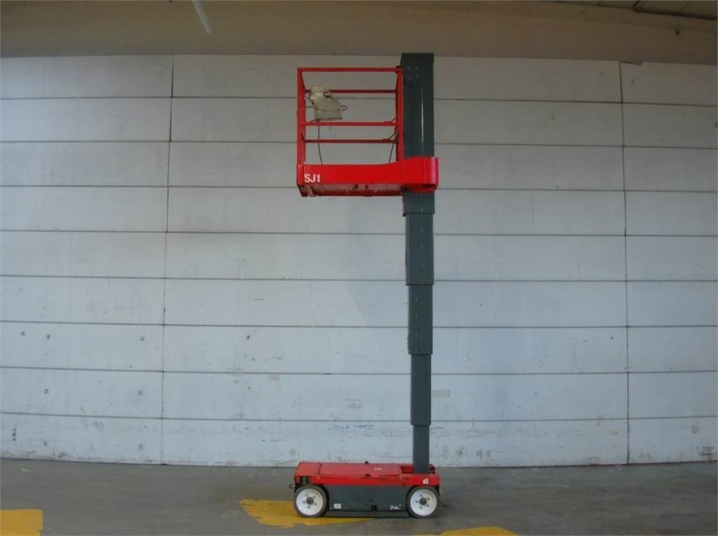 SkyJack SJ16 - Plataforma de mástil vertical: foto 5 SkyJack SJ16 - Plataforma de mástil vertical: foto 5