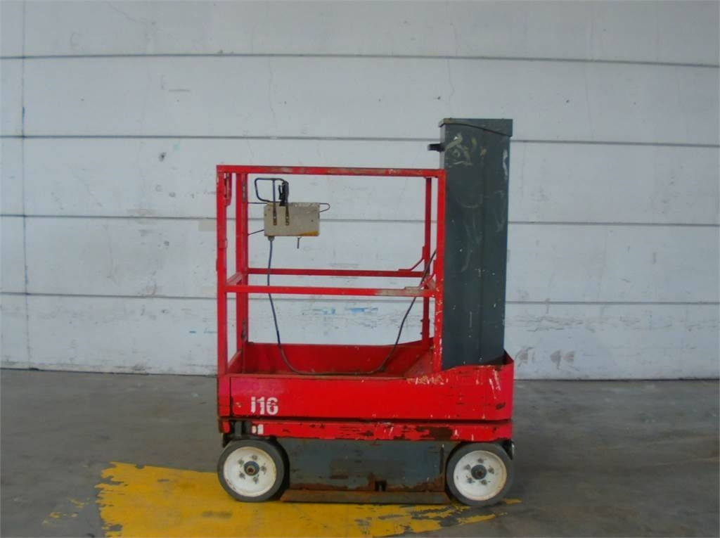 SkyJack SJ16 - Plataforma de mástil vertical: foto 1 SkyJack SJ16 - Plataforma de mástil vertical: foto 1