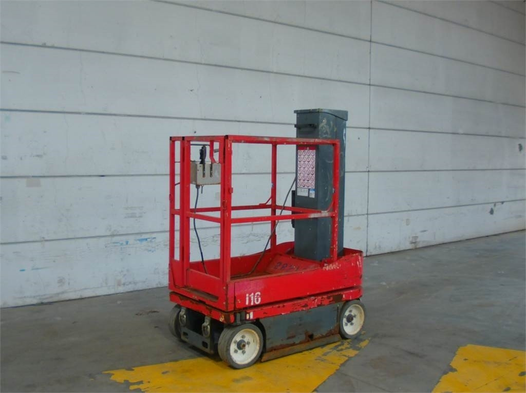 SkyJack SJ16 - Plataforma de mástil vertical: foto 3 SkyJack SJ16 - Plataforma de mástil vertical: foto 3