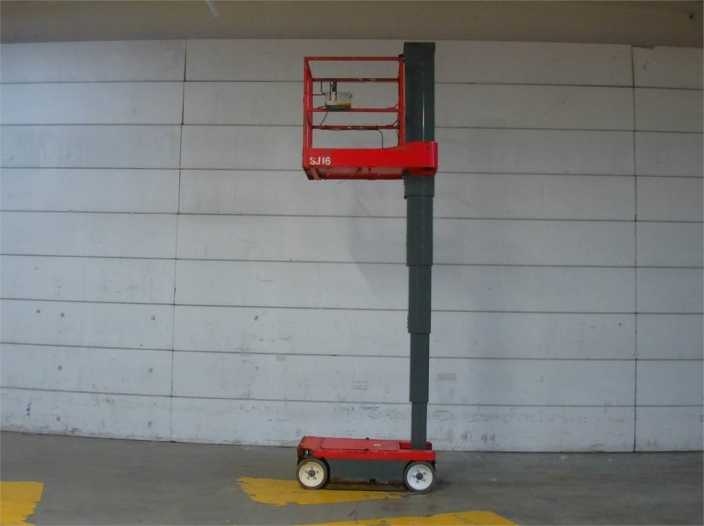 SkyJack SJ16 - Plataforma de mástil vertical: foto 5 SkyJack SJ16 - Plataforma de mástil vertical: foto 5