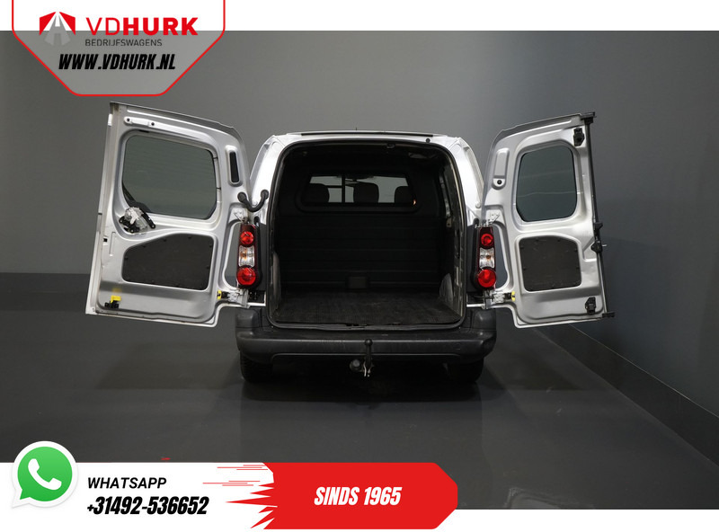 Citroën Berlingo 1.6 HDI 90 pk L2 EXPORT ONLY 3 Pers./ NL-auto/ Navi/ Airco/ Trekhaak - Furgoneta pequeña: foto 5 Citroën Berlingo 1.6 HDI 90 pk L2 EXPORT ONLY 3 Pers./ NL-auto/ Navi/ Airco/ Trekhaak - Furgoneta pequeña: foto 5