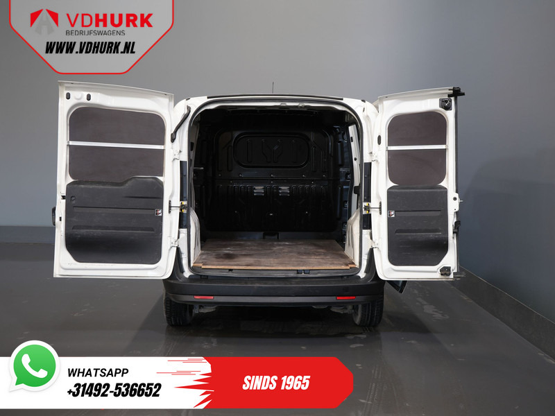 Fiat Dobló Cargo 1.3 MJ BPM VRIJ! 5x Voorraad NL Auto/ Airco/ Bluetooth/ Betimmering - Furgoneta pequeña: foto 5 Fiat Dobló Cargo 1.3 MJ BPM VRIJ! 5x Voorraad NL Auto/ Airco/ Bluetooth/ Betimmering - Furgoneta pequeña: foto 5