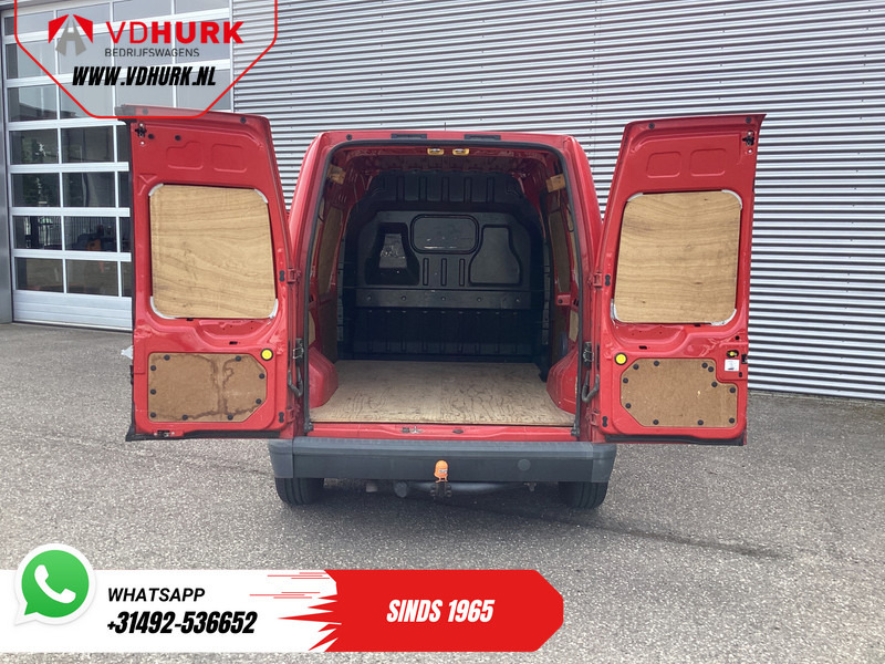 Ford Transit Connect 1.8 TDCi 90 pk EXPORT ONLY MARGE Rijdt goed/ Trekhaak/ Radio - Furgoneta pequeña: foto 5 Ford Transit Connect 1.8 TDCi 90 pk EXPORT ONLY MARGE Rijdt goed/ Trekhaak/ Radio - Furgoneta pequeña: foto 5