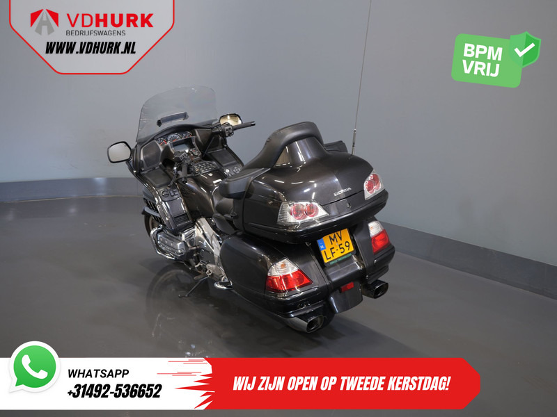 Honda GL 1800 GoldWing MARGE/ Koffers/ Cruise/ Topkoffer/ Navi/ Radio - Motocicleta: foto 5 Honda GL 1800 GoldWing MARGE/ Koffers/ Cruise/ Topkoffer/ Navi/ Radio - Motocicleta: foto 5