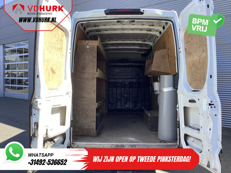 Iveco Daily 35C13V 2.3 L2H2 EXPORT ONLY Dubbel lucht/ 3.5t Trekverm./ Airco/ 3 Persoons/ Gev. Stoel/ Trekhaak - Furgón: foto 5 Iveco Daily 35C13V 2.3 L2H2 EXPORT ONLY Dubbel lucht/ 3.5t Trekverm./ Airco/ 3 Persoons/ Gev. Stoel/ Trekhaak - Furgón: foto 5