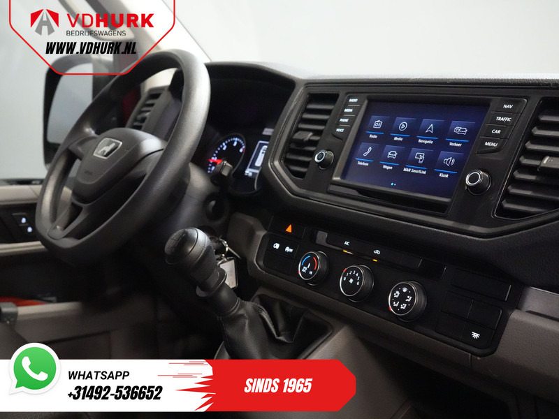 MAN TGE 2.0 TDI L3H2 BPM VRIJ! 3 Pers./ 2.5t Trekverm./ Carplay/ Betimmerd/ Cruise/ Navi/ Camera - Furgoneta pequeña: foto 3 MAN TGE 2.0 TDI L3H2 BPM VRIJ! 3 Pers./ 2.5t Trekverm./ Carplay/ Betimmerd/ Cruise/ Navi/ Camera - Furgoneta pequeña: foto 3