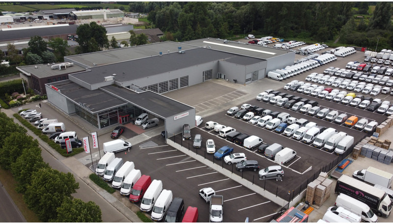 Minibús, Furgoneta de pasajeros Mercedes-Benz Sprinter 313 2.2 CDI L2H2 €10.164 Incl. BTW BPM VRIJ! EXPORT ONLY Combi/ 9 Persoons/ Kombi/ 9P/ Airco/ Rolstoellift: foto 16