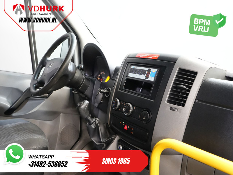 Mercedes-Benz Sprinter 313 2.2 CDI L2H2 € 10.164 Incl. BTW EXPORT Combi/ 9 Persoons/ Kombi/ 9P/ Airco/ Rolstoellift - Minibús, Furgoneta de pasajeros: foto 3 Mercedes-Benz Sprinter 313 2.2 CDI L2H2 € 10.164 Incl. BTW EXPORT Combi/ 9 Persoons/ Kombi/ 9P/ Airco/ Rolstoellift - Minibús, Furgoneta de pasajeros: foto 3