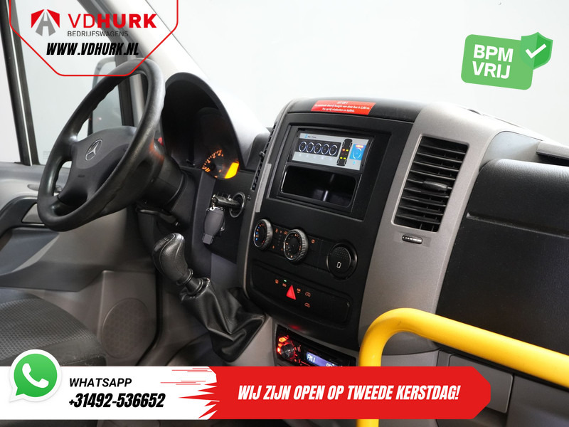 Mercedes-Benz Sprinter 313 2.2 CDI L2H2 €9922 Incl. BTW BPM VRIJ! EXPORT Combi/ 9 Persoons/ Kombi/ 9P/ Airco/ Rolstoellift - Minibús, Furgoneta de pasajeros: foto 3 Mercedes-Benz Sprinter 313 2.2 CDI L2H2 €9922 Incl. BTW BPM VRIJ! EXPORT Combi/ 9 Persoons/ Kombi/ 9P/ Airco/ Rolstoellift - Minibús, Furgoneta de pasajeros: foto 3