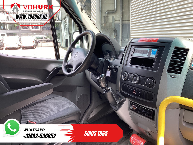 Mercedes-Benz Sprinter 313 2.2 CDI L2H2 €9922 Incl. BTW BPM VRIJ! EXPORT Combi/ 9 Persoons/ Kombi/ 9P/ Airco/ Rolstoellift - Minibús, Furgoneta de pasajeros: foto 3 Mercedes-Benz Sprinter 313 2.2 CDI L2H2 €9922 Incl. BTW BPM VRIJ! EXPORT Combi/ 9 Persoons/ Kombi/ 9P/ Airco/ Rolstoellift - Minibús, Furgoneta de pasajeros: foto 3