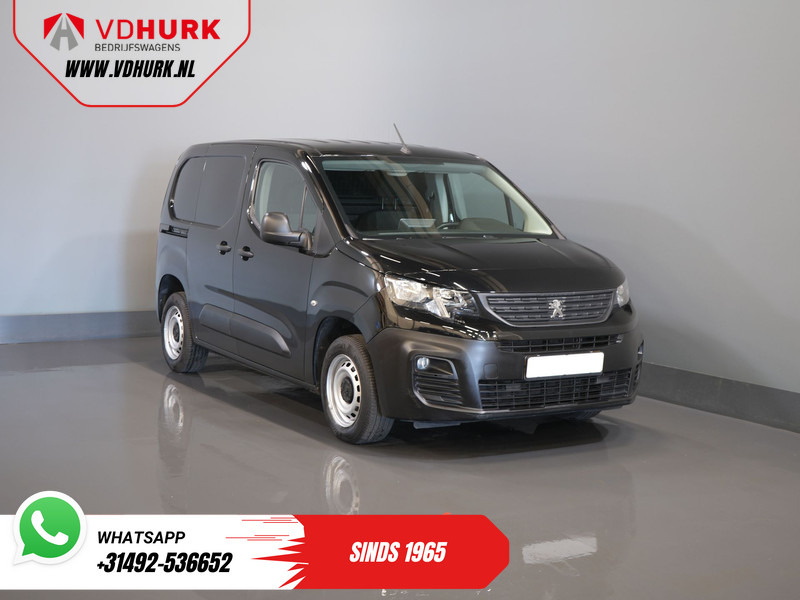 Peugeot Partner 1.5 HDI BPM VRIJ! NL Auto/ Airco/ Carplay/ Cruise/ PDC/ Navi - Furgoneta pequeña: foto 1 Peugeot Partner 1.5 HDI BPM VRIJ! NL Auto/ Airco/ Carplay/ Cruise/ PDC/ Navi - Furgoneta pequeña: foto 1