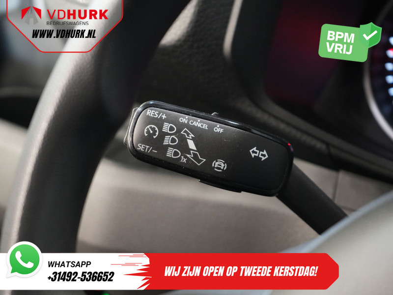 Furgón Volkswagen Crafter 35 2.0 TDI 140 pk L3H3 BPM VRIJ! 270Gr. Deuren/ Carplay/ Climate/ Camera/ Cruise: foto 19 Furgón Volkswagen Crafter 35 2.0 TDI 140 pk L3H3 BPM VRIJ! 270Gr. Deuren/ Carplay/ Climate/ Camera/ Cruise: foto 19