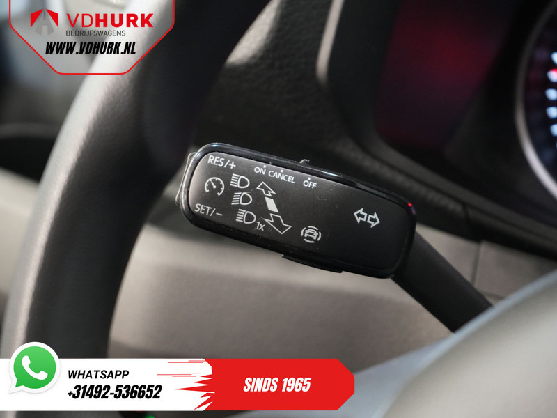 Leasing de Volkswagen Crafter 35 2.0 TDI 140 pk L3H3 BPM VRIJ! 270Gr. Deuren/ Carplay/ Climate/ Camera/ Cruise Volkswagen Crafter 35 2.0 TDI 140 pk L3H3 BPM VRIJ! 270Gr. Deuren/ Carplay/ Climate/ Camera/ Cruise: foto 19