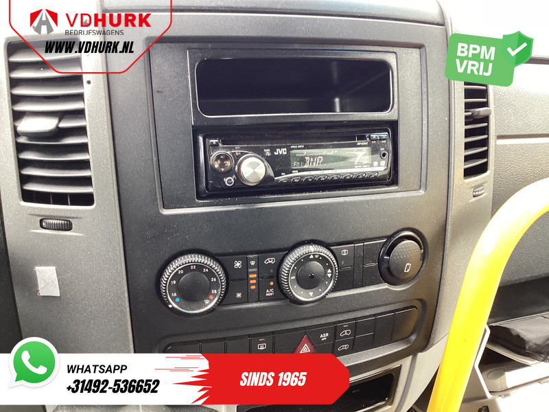 Minibús, Furgoneta de pasajeros Volkswagen Crafter 35 2.0 TDI L3H2 EXPORT ONLY! €9.559 incl BTW/BPM Rolstoellift/ 9 Pers/ 9P/ Sidebars/ Rearbar/ Airco: foto 10