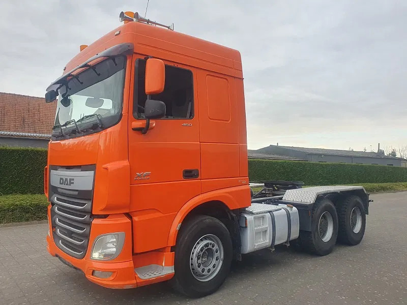 DAF XF 460 58 TON - Cabeza tractora: foto 4 DAF XF 460 58 TON - Cabeza tractora: foto 4
