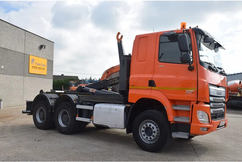 DAF CF 460 - Camión multibasculante: foto 4 DAF CF 460 - Camión multibasculante: foto 4