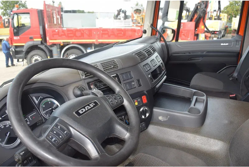 Camión multibasculante DAF CF 460: foto 14
