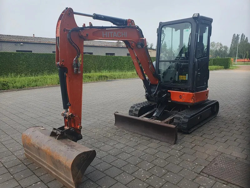 Hitachi ZX33U -5A -CLR - Miniexcavadora: foto 2 Hitachi ZX33U -5A -CLR - Miniexcavadora: foto 2