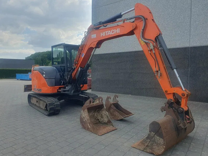 Hitachi ZX65 USB -5 A CLR - Excavadora de cadenas: foto 1 Hitachi ZX65 USB -5 A CLR - Excavadora de cadenas: foto 1