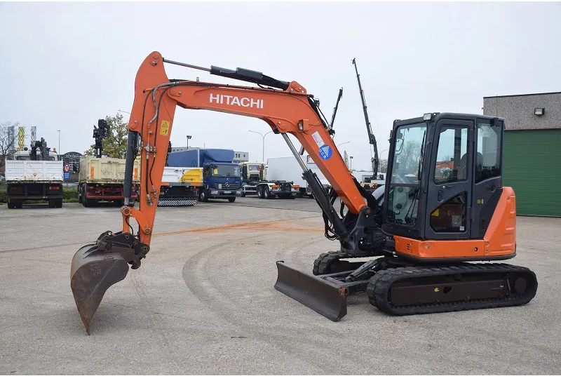 Hitachi ZX65 USB -5 A CLR - Excavadora de cadenas: foto 4 Hitachi ZX65 USB -5 A CLR - Excavadora de cadenas: foto 4