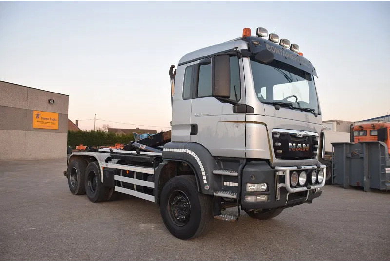 MAN TGS 33.400 - Camión multibasculante: foto 4 MAN TGS 33.400 - Camión multibasculante: foto 4