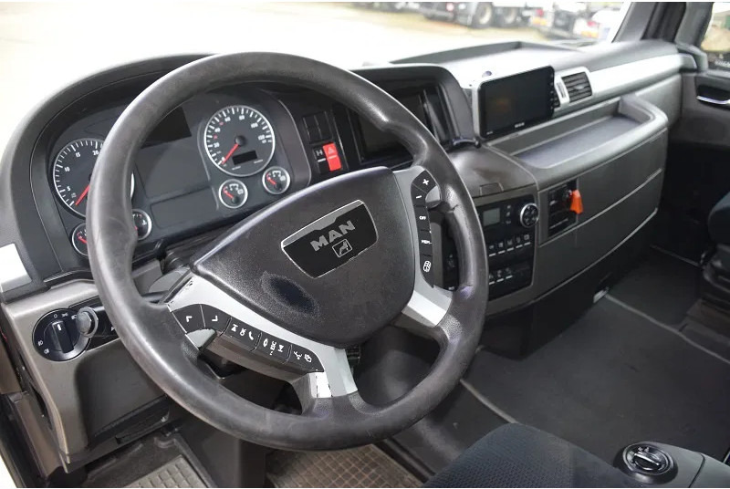 MAN TGX 26.480 - Camión chasis: foto 5 MAN TGX 26.480 - Camión chasis: foto 5
