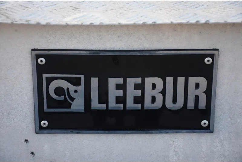 Camión multibasculante Mercedes-Benz Axor 2633: foto 9 Camión multibasculante Mercedes-Benz Axor 2633: foto 9