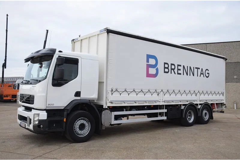 Volvo FE 300 - Camión caja cerrada: foto 3 Volvo FE 300 - Camión caja cerrada: foto 3