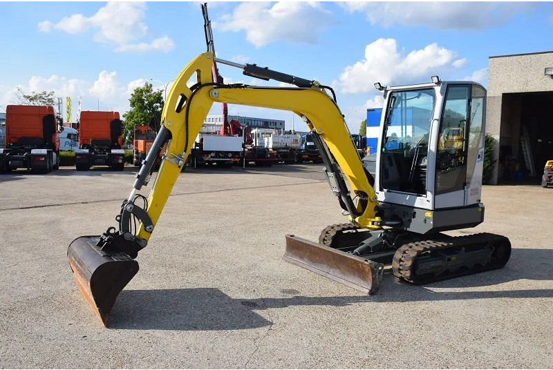 WACKER NEUSON Neuson Wacker 4 TON EZ36 -stock id104 - Miniexcavadora: foto 4 WACKER NEUSON Neuson Wacker 4 TON EZ36 -stock id104 - Miniexcavadora: foto 4