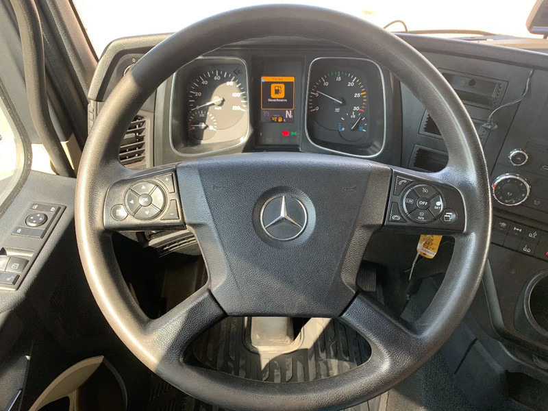 Mercedes-Benz Actros 2531 2530*Cruise control*SlaapCabine* - Camión caja cerrada: foto 4 Mercedes-Benz Actros 2531 2530*Cruise control*SlaapCabine* - Camión caja cerrada: foto 4