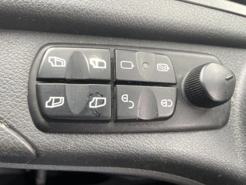 Camión para caballos Mercedes-Benz Atego 1018 *Cruise control*Airco*Achteruitrijcamera*elektrische ruiten: foto 20