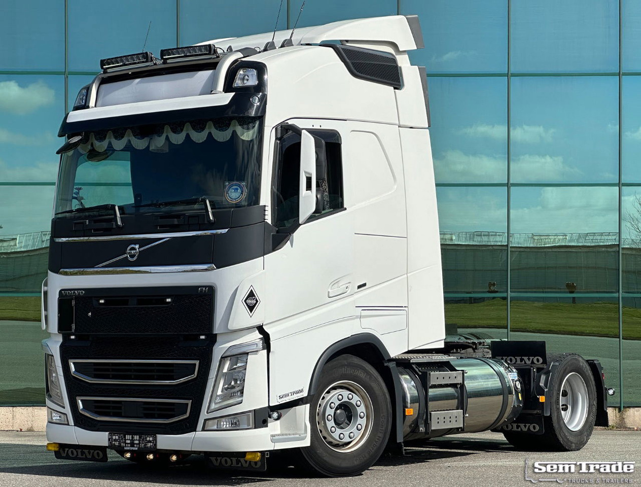 Volvo FH 13.460 LNG + Diesel I-Park Cool Full AIR Super Condition Belgium-Truck - Cabeza tractora: foto 1 Volvo FH 13.460 LNG + Diesel I-Park Cool Full AIR Super Condition Belgium-Truck - Cabeza tractora: foto 1