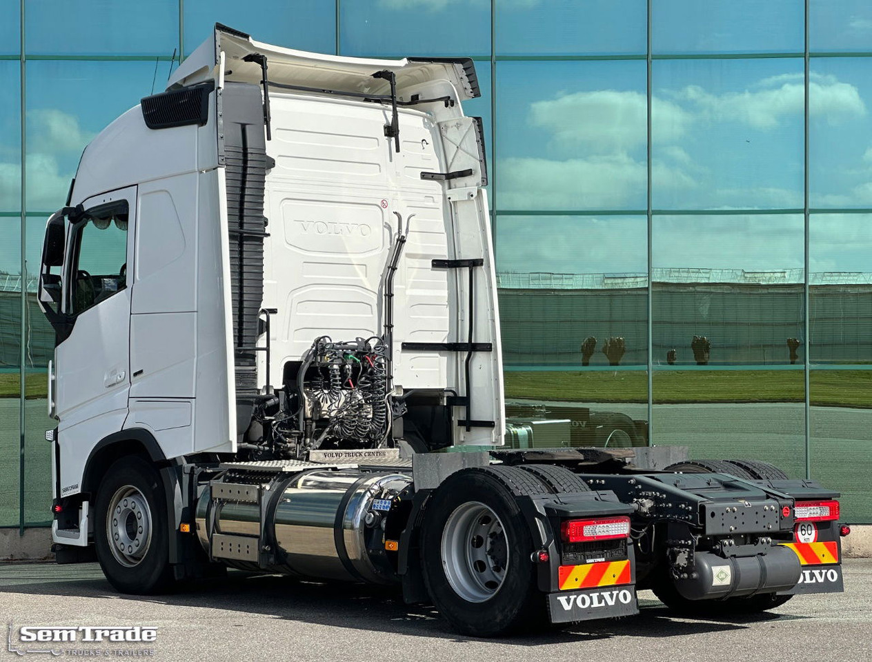 Volvo FH 13.460 LNG + Diesel I-Park Cool Full AIR Super Condition Belgium-Truck - Cabeza tractora: foto 3 Volvo FH 13.460 LNG + Diesel I-Park Cool Full AIR Super Condition Belgium-Truck - Cabeza tractora: foto 3