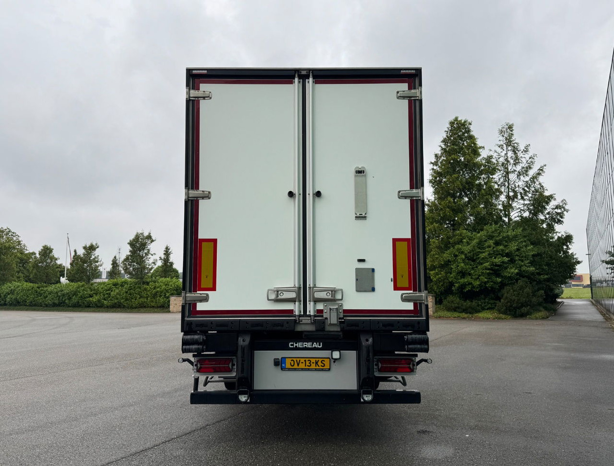 Chereau CSD3 247 CM Wide 265 CM High Thermo King SLXi300 With Only 850 Hours NEW - Semirremolque frigorífico: foto 4 Chereau CSD3 247 CM Wide 265 CM High Thermo King SLXi300 With Only 850 Hours NEW - Semirremolque frigorífico: foto 4