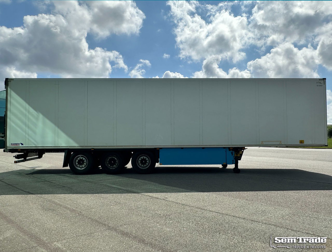 Diversen SCBS3B Thermo King SLXe 300 Lift Axle Holland Trailer 3 Pieces IN Stock - Semirremolque frigorífico: foto 5 Diversen SCBS3B Thermo King SLXe 300 Lift Axle Holland Trailer 3 Pieces IN Stock - Semirremolque frigorífico: foto 5