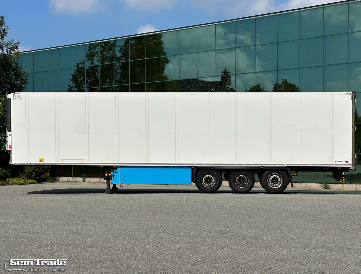 Diversen SCBS3B Thermo King SLXe 300 Lift Axle Holland Trailer 3 Pieces IN Stock - Semirremolque frigorífico: foto 2 Diversen SCBS3B Thermo King SLXe 300 Lift Axle Holland Trailer 3 Pieces IN Stock - Semirremolque frigorífico: foto 2