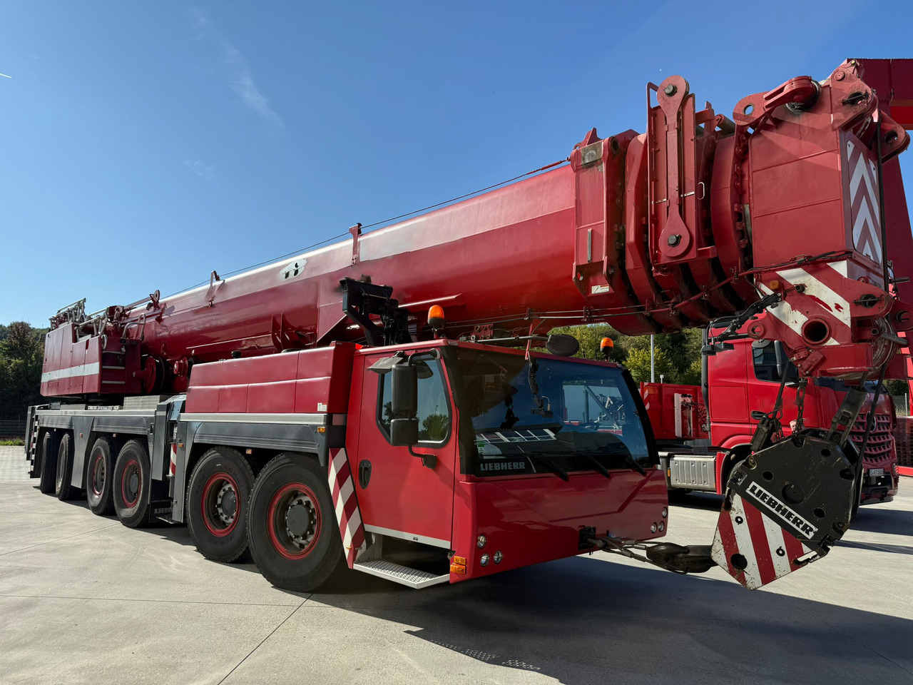 LIEBHERR LTM 1350-6.1 - Autogrúa: foto 1 LIEBHERR LTM 1350-6.1 - Autogrúa: foto 1