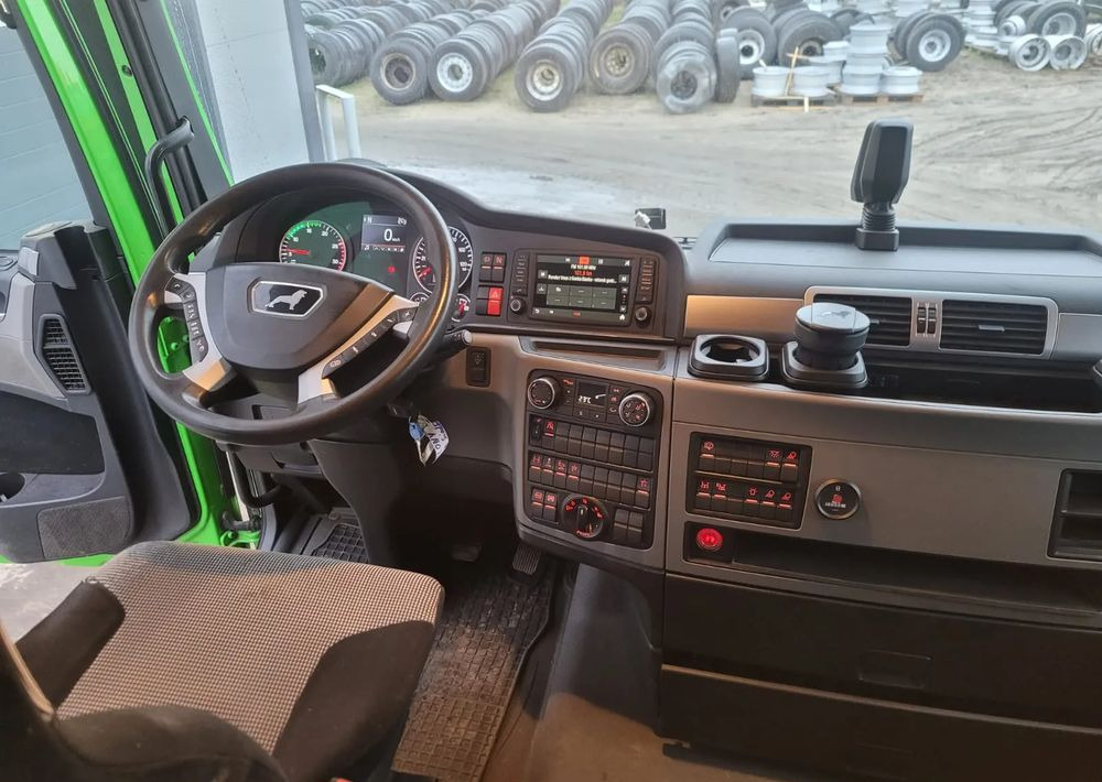 MAN TGX 18-460 EURO 6 - Cabeza tractora: foto 5 MAN TGX 18-460 EURO 6 - Cabeza tractora: foto 5
