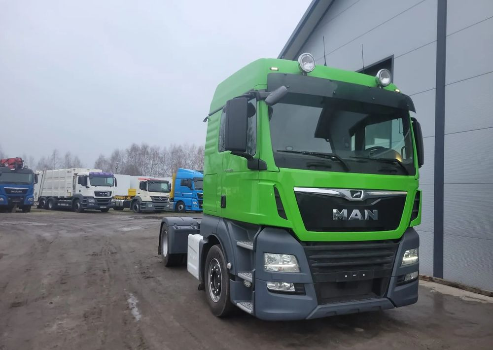 Cabeza tractora MAN TGX 18-460 EURO 6: foto 1