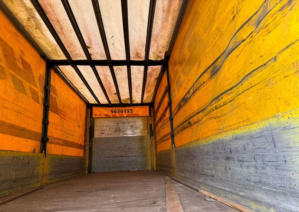 Kögel Zabudowa 7,45m 18 palet burtoplandeka - Toldo carrocería: foto 5 Kögel Zabudowa 7,45m 18 palet burtoplandeka - Toldo carrocería: foto 5