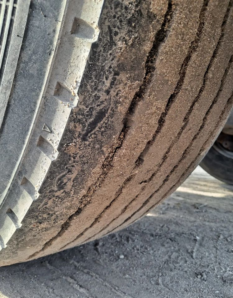 Krone Przyczepa KRONE Budowlanka - Remolque plataforma/ Caja abierta: foto 3 Krone Przyczepa KRONE Budowlanka - Remolque plataforma/ Caja abierta: foto 3