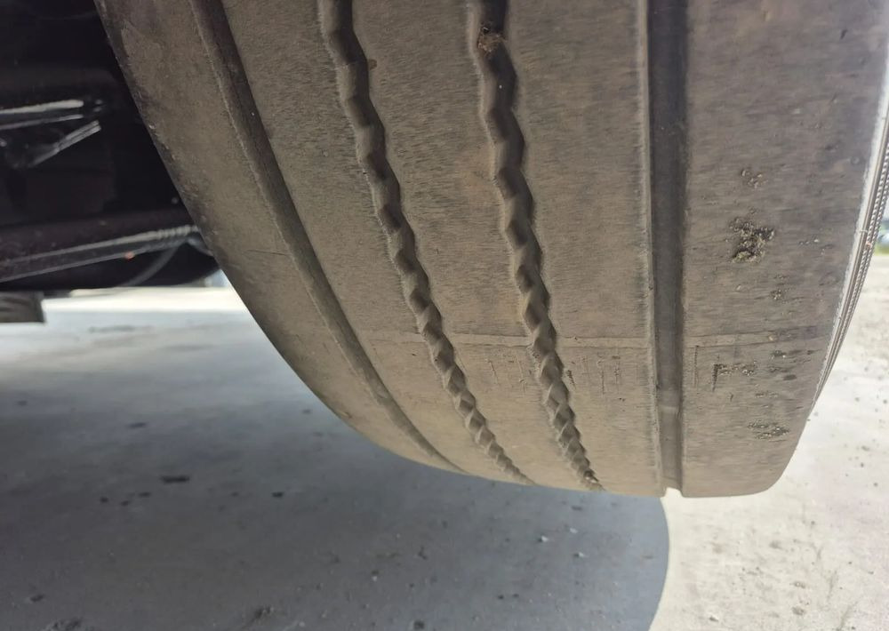 MAN TGS 26.400 Euro 5 Hakówka Agregat Thermo King MD300 - Camión frigorífico: foto 5 MAN TGS 26.400 Euro 5 Hakówka Agregat Thermo King MD300 - Camión frigorífico: foto 5