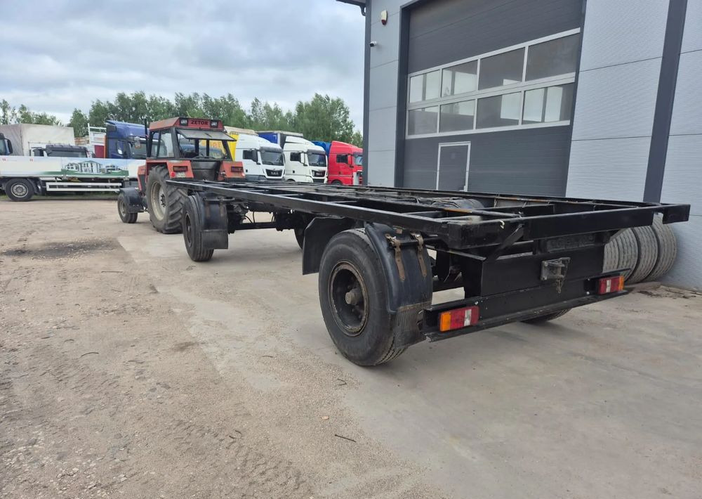 Schmitz Cargobull Przyczepa Krone na resorze - Remolque chasis: foto 2 Schmitz Cargobull Przyczepa Krone na resorze - Remolque chasis: foto 2